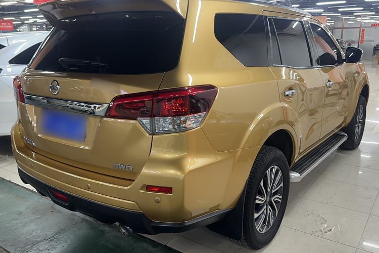 Used Nissan Terra 2018 2.5L Automatic 4x4 Luxury Edition
