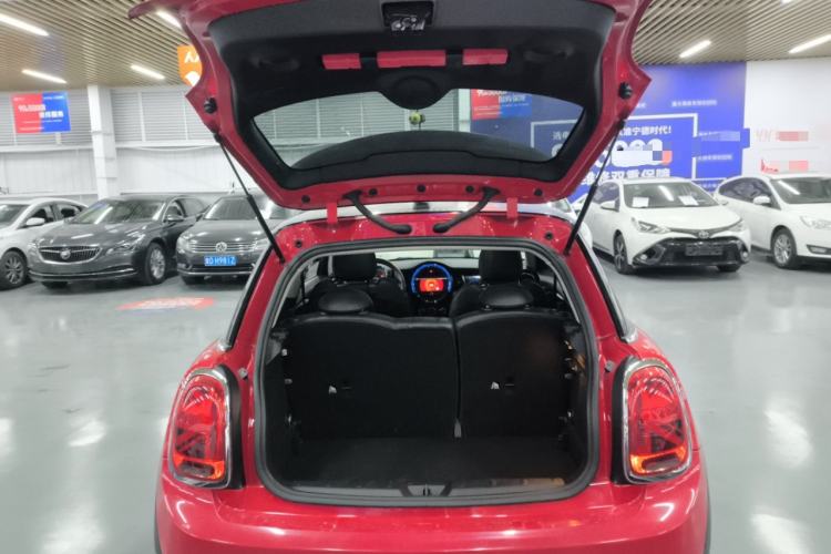 Used  MINI 2019 1.5T COOPER Artist
