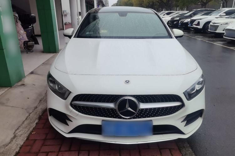 Used Mercedes-Benz A-Class 2022 Revised Version A 200 L Sport Sedan Fashionable Style