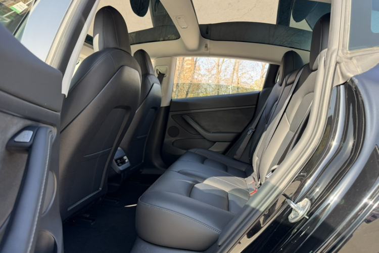 Used Tesla Model 3 2022 Rear-Wheel-Drive Version