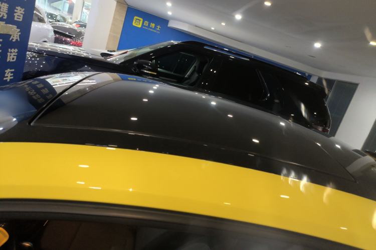 Used Volkswagen Beetle 2015 180TSI model
