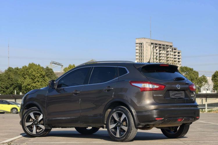 Used Nissan Qashqai 2016 2.0L CVT Luxury Edition
