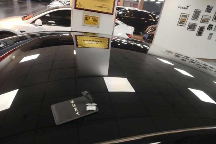 Used Tesla Model Y 2022 Long-Range All-Wheel-Drive Version
