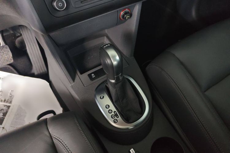 Used Volkswagen Touran 2015 1.4T DSG Comfort Edition 5 Seats