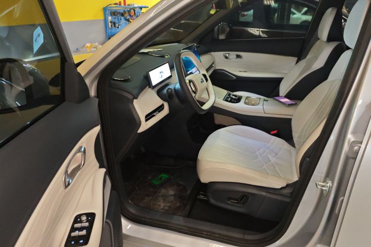 Used  Galaxy Xingjian 7 EM-i 2025 120km Exploration+ Version
