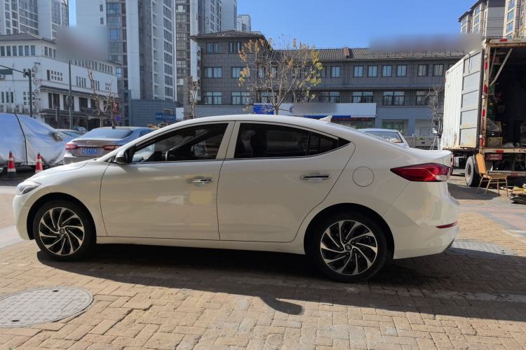 Used Hyundai Elantra 2019 1.4T Dual-Clutch Xuan Dong · Dynamic Model
