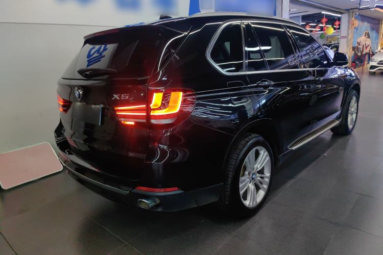 Used BMW X5 2017 xDrive28i
