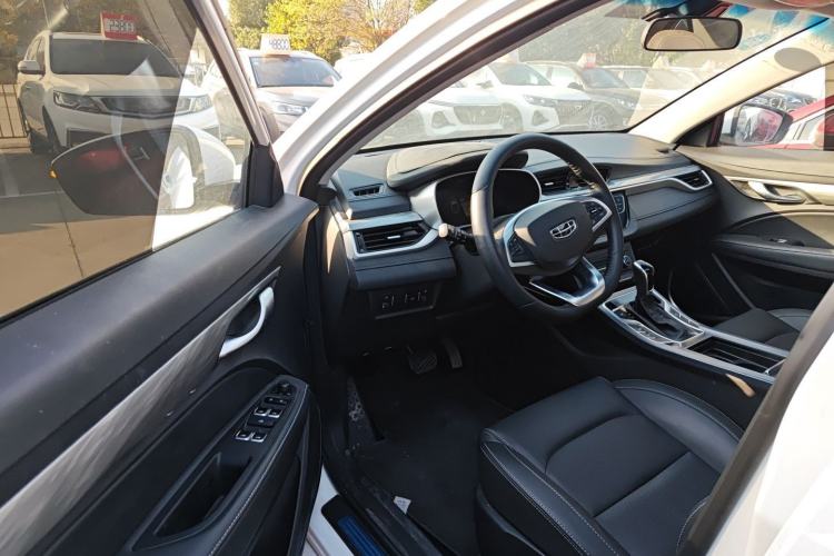 Used Geely Auto Emgrand 2019 Leading Edition 1.5L CVT Upward-Connected Model China VI Standard