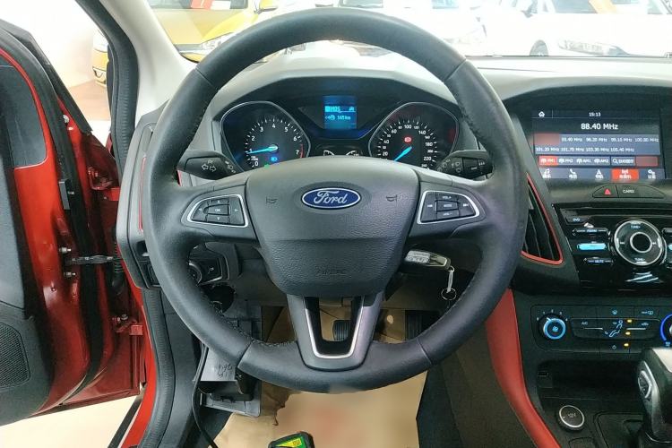 Used Ford Focus 2020 Hatchback Classic 1.5L Automatic Trendy Model