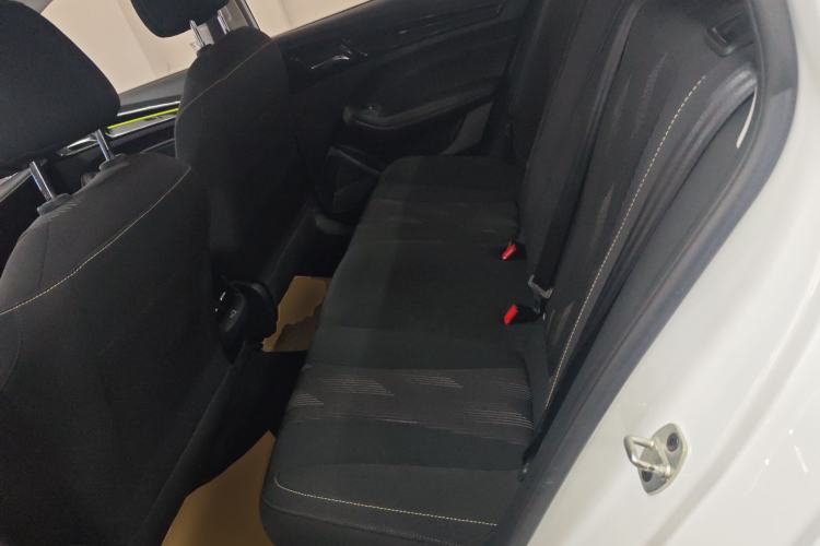 Used Roewe i5 2021 1.5L CVT Platinum Edition