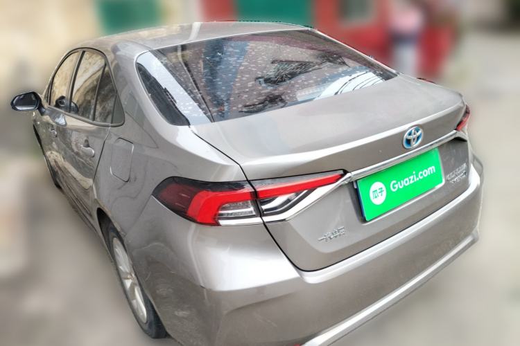 Used Toyota Corolla 2021 Dual-Motor 1.8L E-CVT Elite Edition
