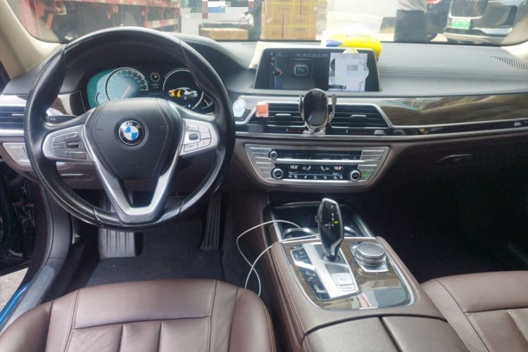 Used BMW 7 Series 2016 730Li Leading Model
