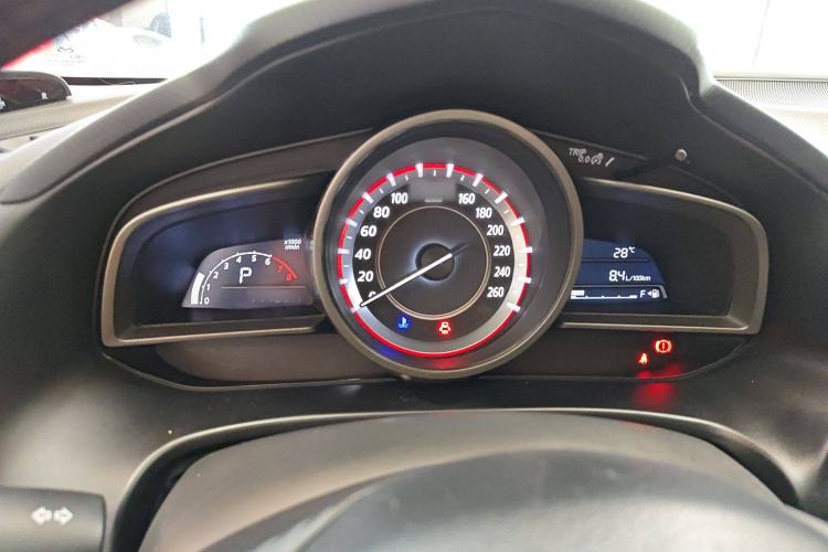 Used Mazda Mazda 3 Axela 2016 Sedan 1.5L Automatic Comfort Model
