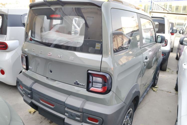 Used  Panda 2025 210km Panda Rider