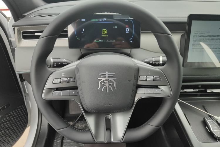 Used BYD Qin PLUS 2025 DM-i Smart Drive 55KM Leading Model
