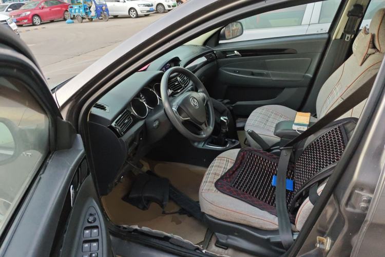 Used Dongfeng Aeolus S30 2013 1.5L Manual Zunya Model
