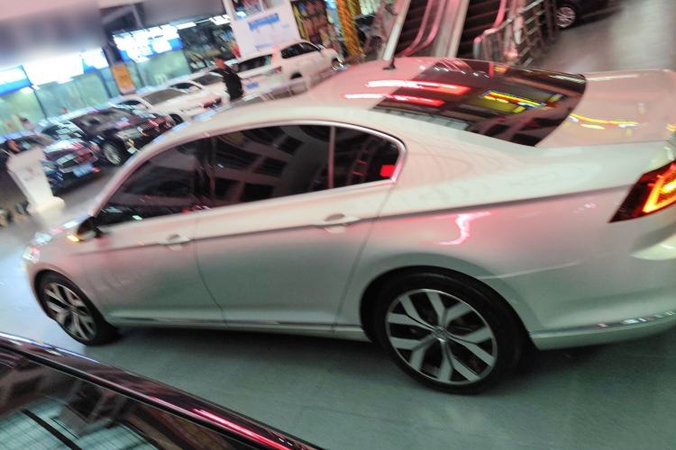 Used Volkswagen Magotan 2018 380TSI DSG Prestige Model
