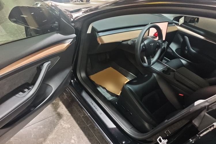 Used Tesla Model 3 2022 Rear-Wheel-Drive Version
