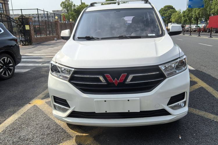 Used Wuling Hongguang 2021 1.5L Facelifted S Comfort Version with Electric Power Steering LAR
