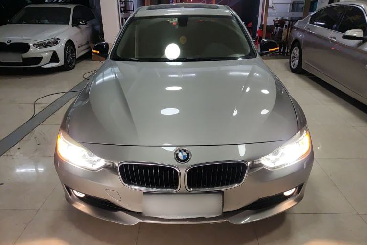 Used BMW 3 Series 2015 320i Luxury Line Stylish Edition
