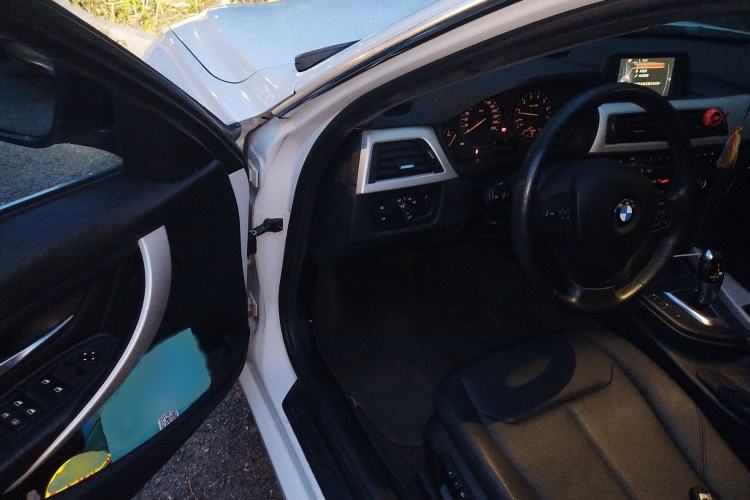 Used BMW 3 Series 2015 320Li Fashion Model
