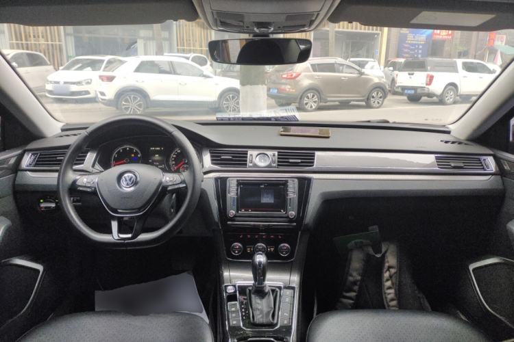 Used Volkswagen Passat 2016 330TSI DSG Prestige Edition
