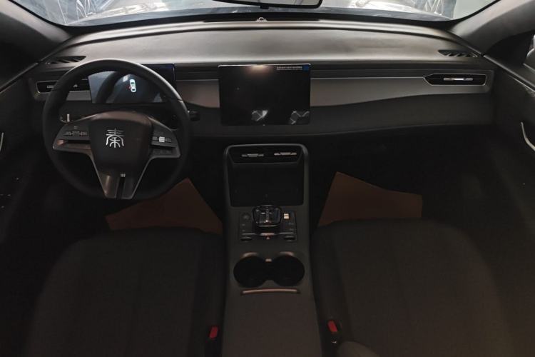 Used BYD Qin PLUS 2025 DM-i Smart Drive 55KM Leading Model
