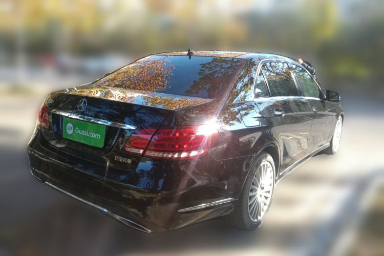 Used Mercedes-Benz E-Class 2015 E 260 L
