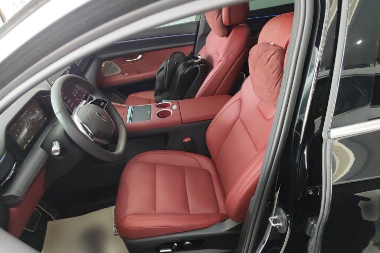 Used Hima AITO M5 2025 Extended-Range Ultra All-Wheel-Drive Version
