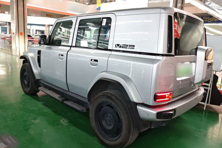 Used  V23 2025 401 Two-Wheel Drive Intelligent Driving Version
