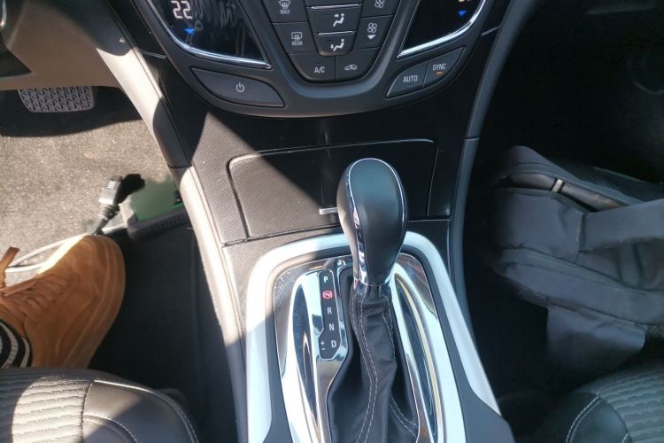 Used Buick Regal 2015 1.6T Leading Technology Model
