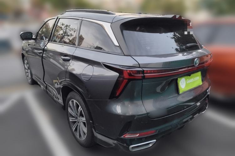 Used Changan CS75 PLUS 2023 3rd Generation 1.5T Automatic Prestige Model
