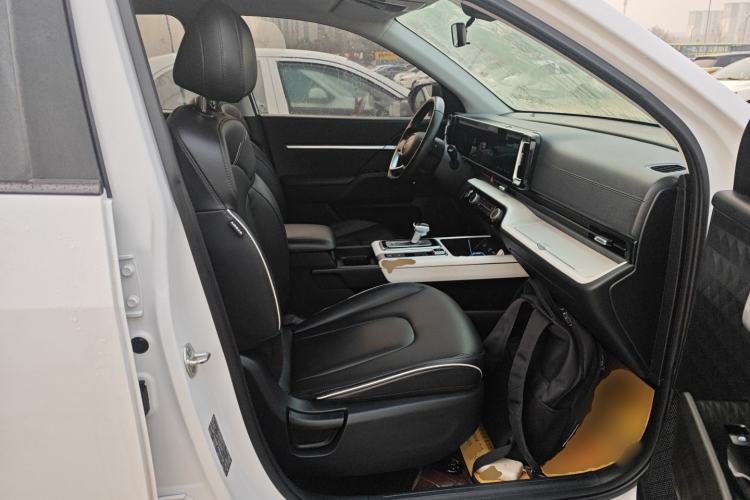 Used Hyundai ix35 2023 Musso 2.0L Deluxe Edition DLX