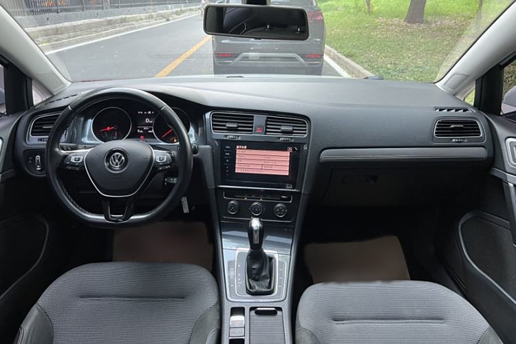 Used Volkswagen Golf 2020 280TSI DSG Comfort Version
