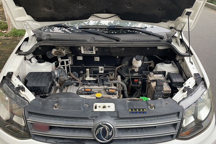 Used Dongfeng Fengon 370 2016 1.5L Manual Standard Edition SFG15-05 7 Seats
