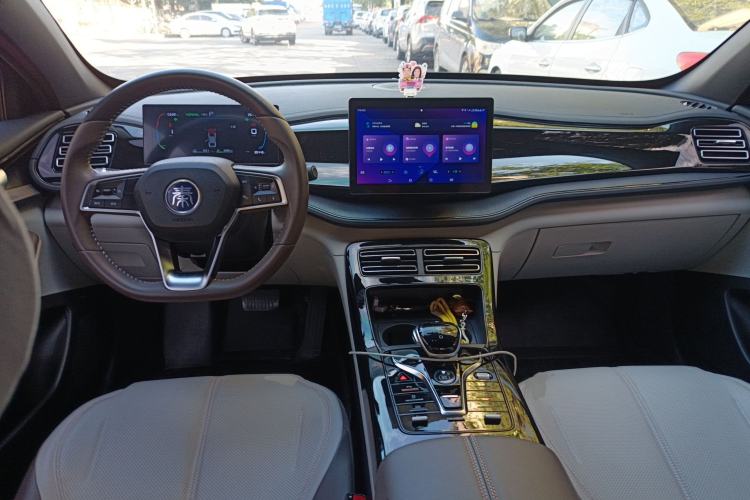 Used BYD Qin PLUS 2023 Champion Edition DM-i 55KM Leading Model
