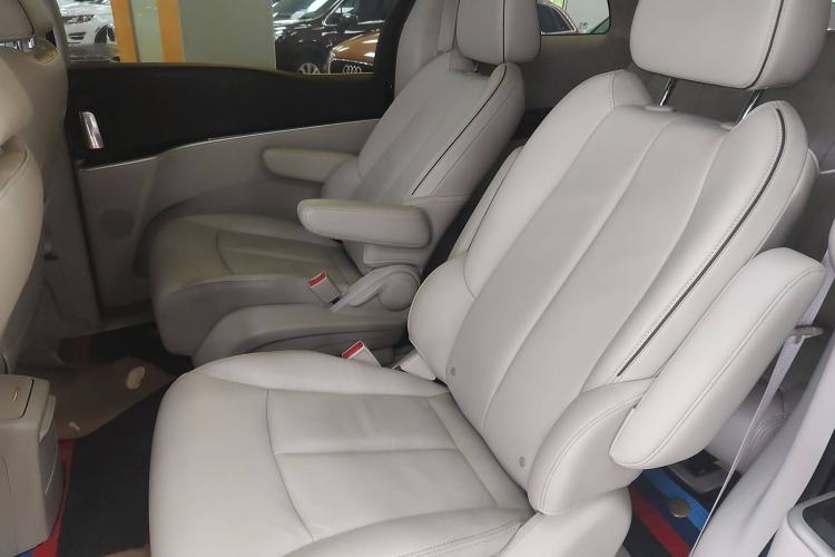 Used Buick GL8 2020 Land Business Class 652T Premium Model
