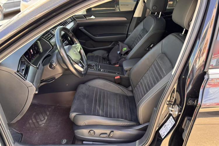 Used Volkswagen Magotan 2020 330TSI DSG Luxury Edition
