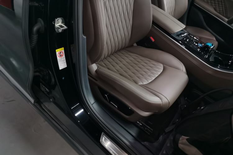 Used BYD Han 2023 EV Champion Edition 605KM Front-Drive Premium Model