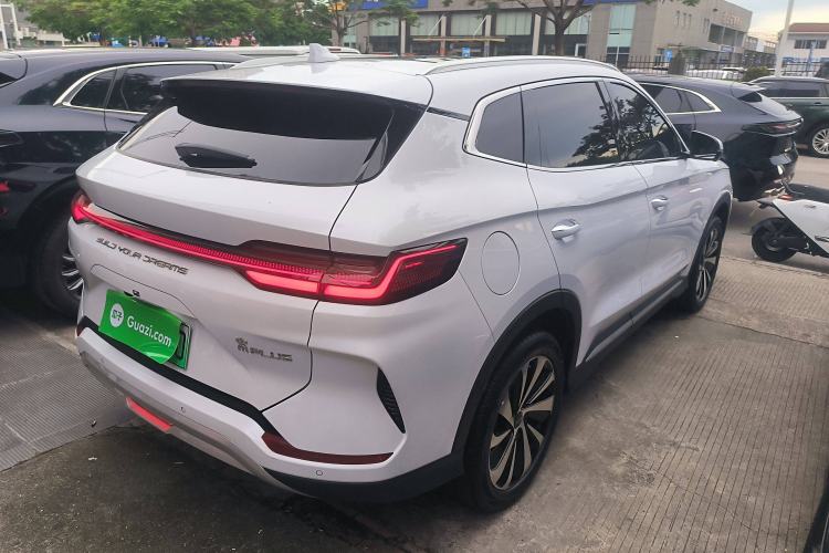 Used BYD Song PLUS New Energy 2023 Champion Edition EV 520KM Prestige Model
