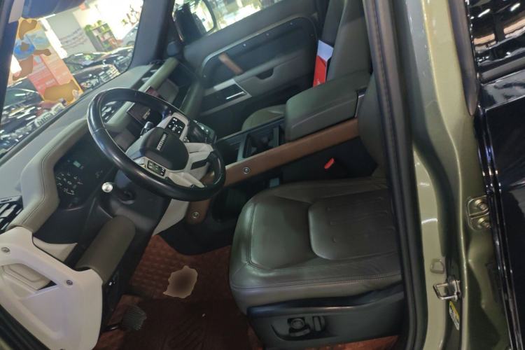 Used Land Rover Defender 2022 110 P400 Dark Edition