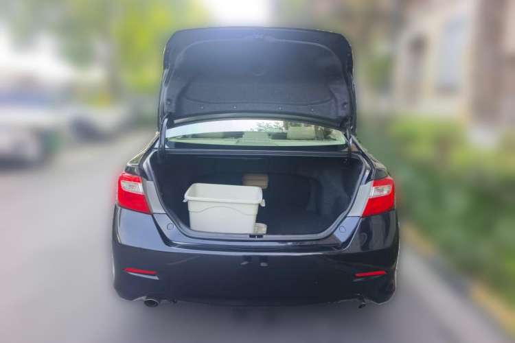 Used Toyota Camry 2012 2.5G Luxury Edition
