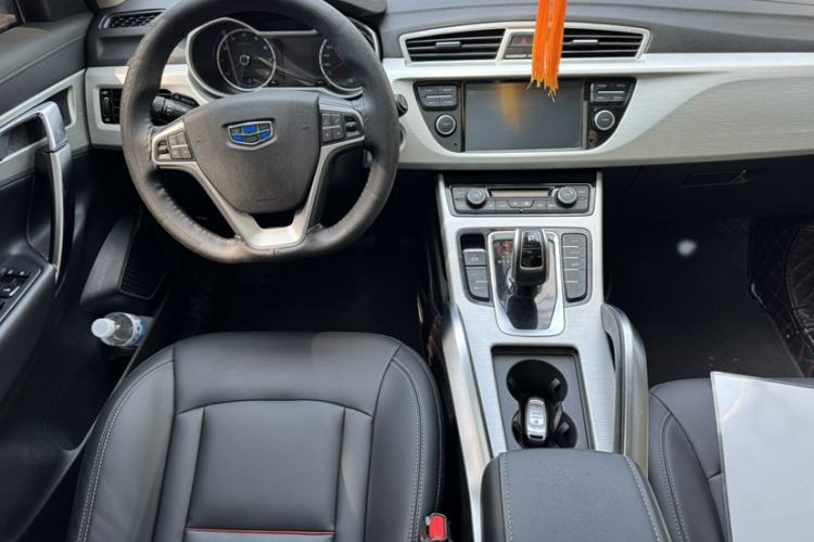 Used Geely Auto Emgrand X7 Sport 2020 1.8TD DCT Two-Wheel Drive Zhiya Model
