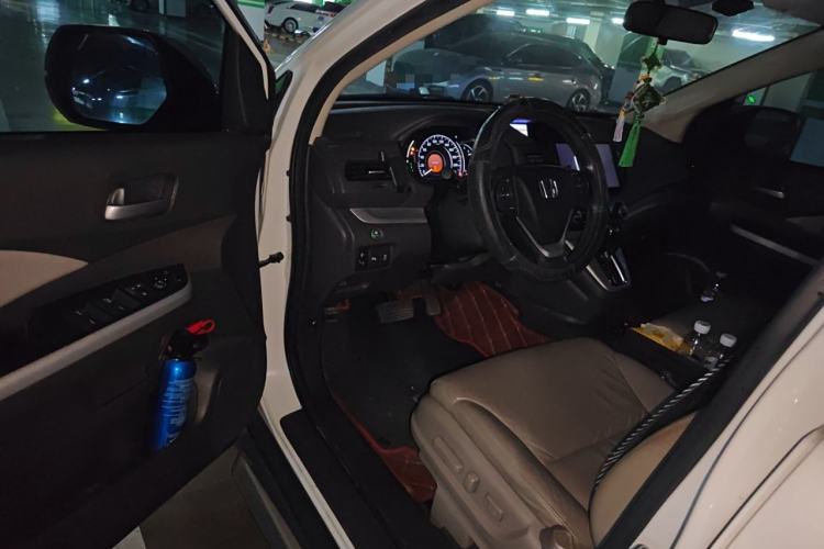 Used Honda CR-V 2013 2.4L Two-Wheel-Drive Luxury Edition
