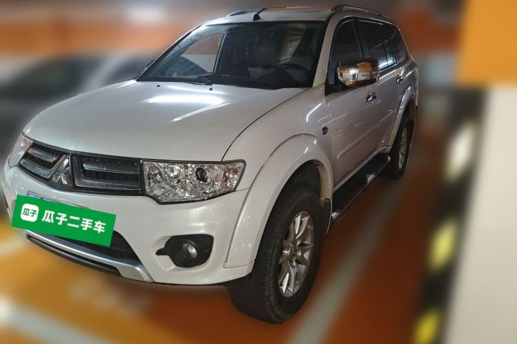 Used Mitsubishi Pajero Sport 2013 3.0L Automatic 4x4 Flagship Edition