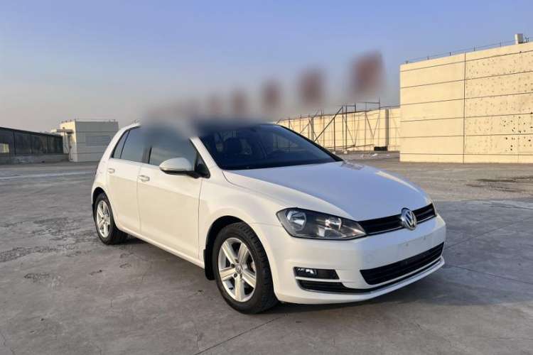 Used Volkswagen Golf 2015 1.4TSI Automatic Luxury Model
