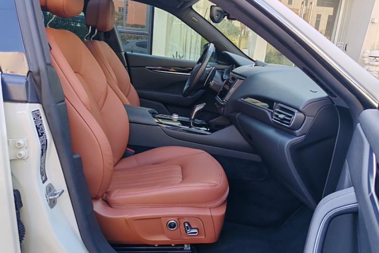 Used Maserati Levante 2022 2.0T GT Sharp Edition
