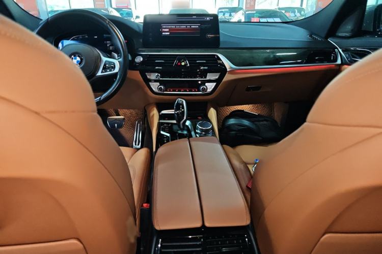 Used BMW 6 Series GT 2022 630i M Sport Package
