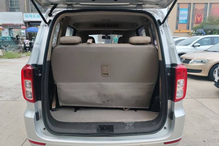 Used Wuling Hongguang 2018 1.5L S Comfort Model L2B
