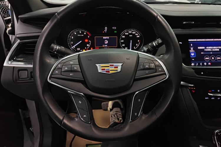 Used Cadillac XT5 2022 2.0T Two-Wheel Drive Luxury Version
